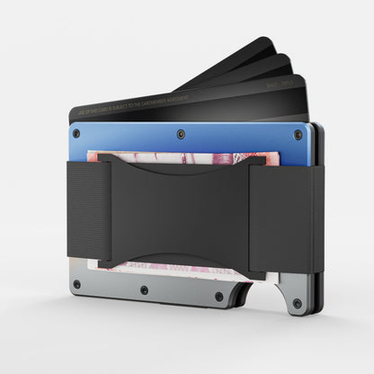 SlimSkölden | Skippa bulken. Försvara dina kort. Möt SlimSkölden.